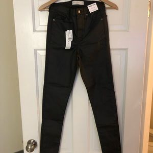 Faux leather like skinny jeans. Size 4, in tall.